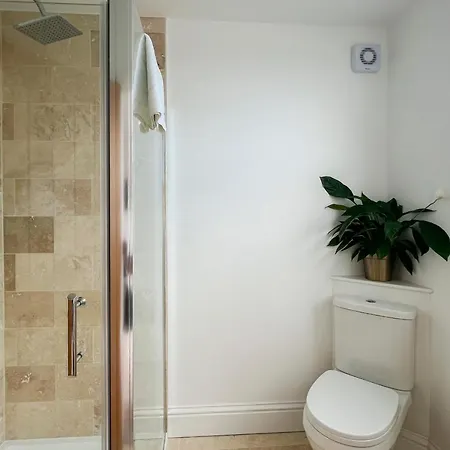Tatil Evi Guestready - Fantastic 4 Bedroom In *