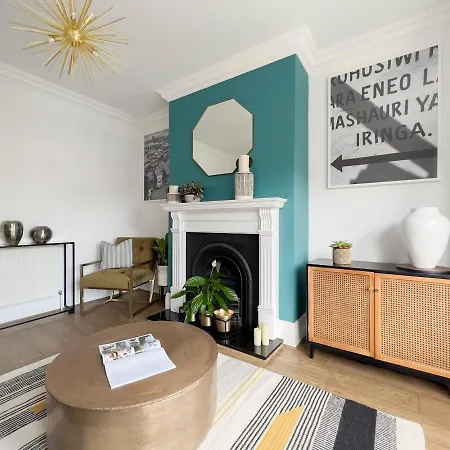 Guestready - Fantastic 4 Bedroom In Holiday home Bristol